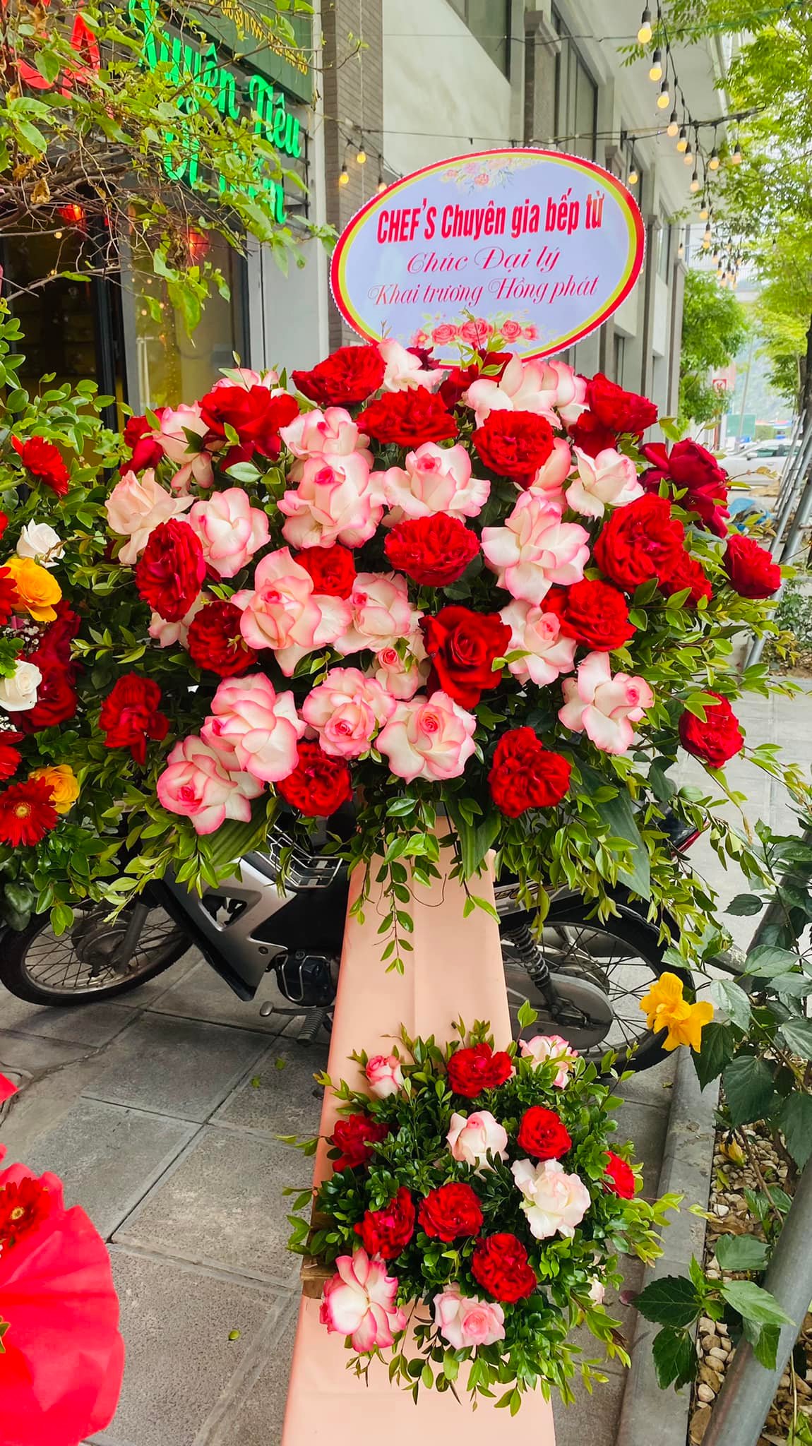 Chefs Việt Nam chúc mừng Bếp 365 khai trương Showroom thứ 31 tại Hải Phòng