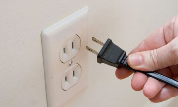 Ngắt nguồn điện đảm bảo an toàn