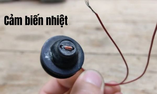 Cảm biến nhiệt bếp từ